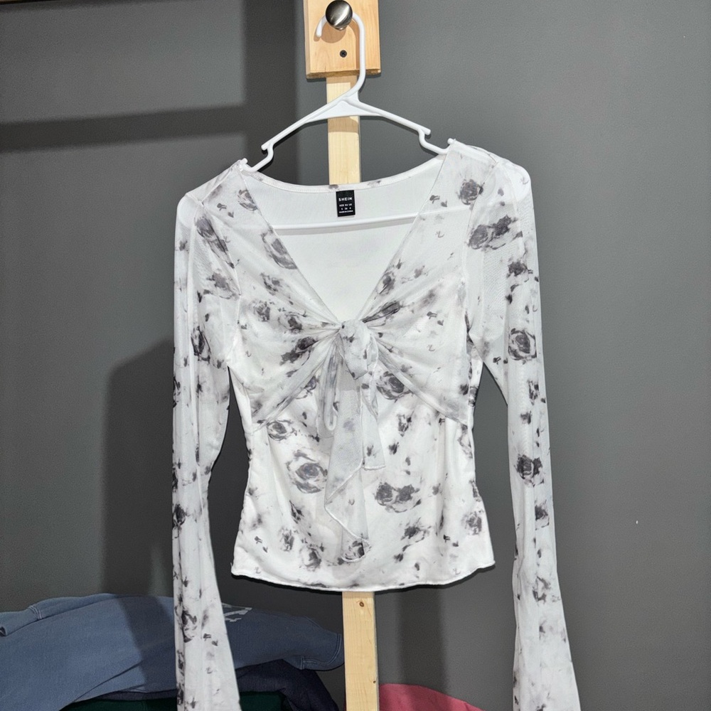 SHEIN Black and White Floral Tie-Front Blouse